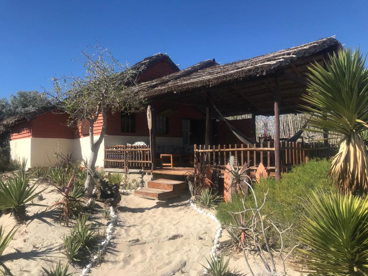 Mada Surf Ranch Hotel Anakao Exterior photo